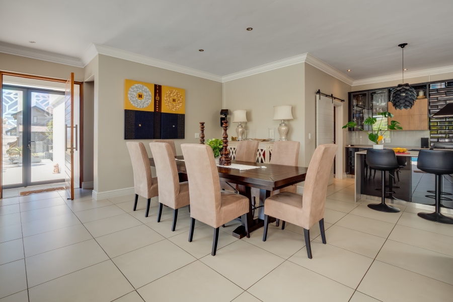 4 Bedroom Property for Sale in Pezula Golf Estate Western Cape